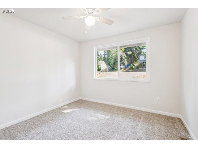 14009 Southeast Foster Road Portland, OR 97236 - Photo 20 of 35 Gallery Image 20