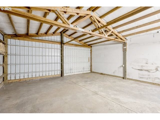 14009 Southeast Foster Road Portland, OR 97236 - Photo 35 of 35 Gallery Image 35