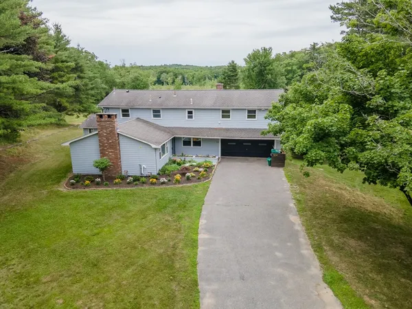$1,579,000 | 124 Everett Street, Natick, MA 01760