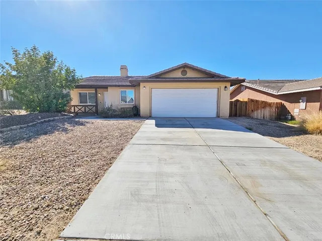 $1,900 | 5170 Split Rock Avenue, Twentynine Palms, CA 92277