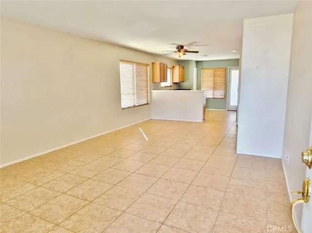 $1,900 | 5170 Split Rock Avenue, Twentynine Palms, CA 92277