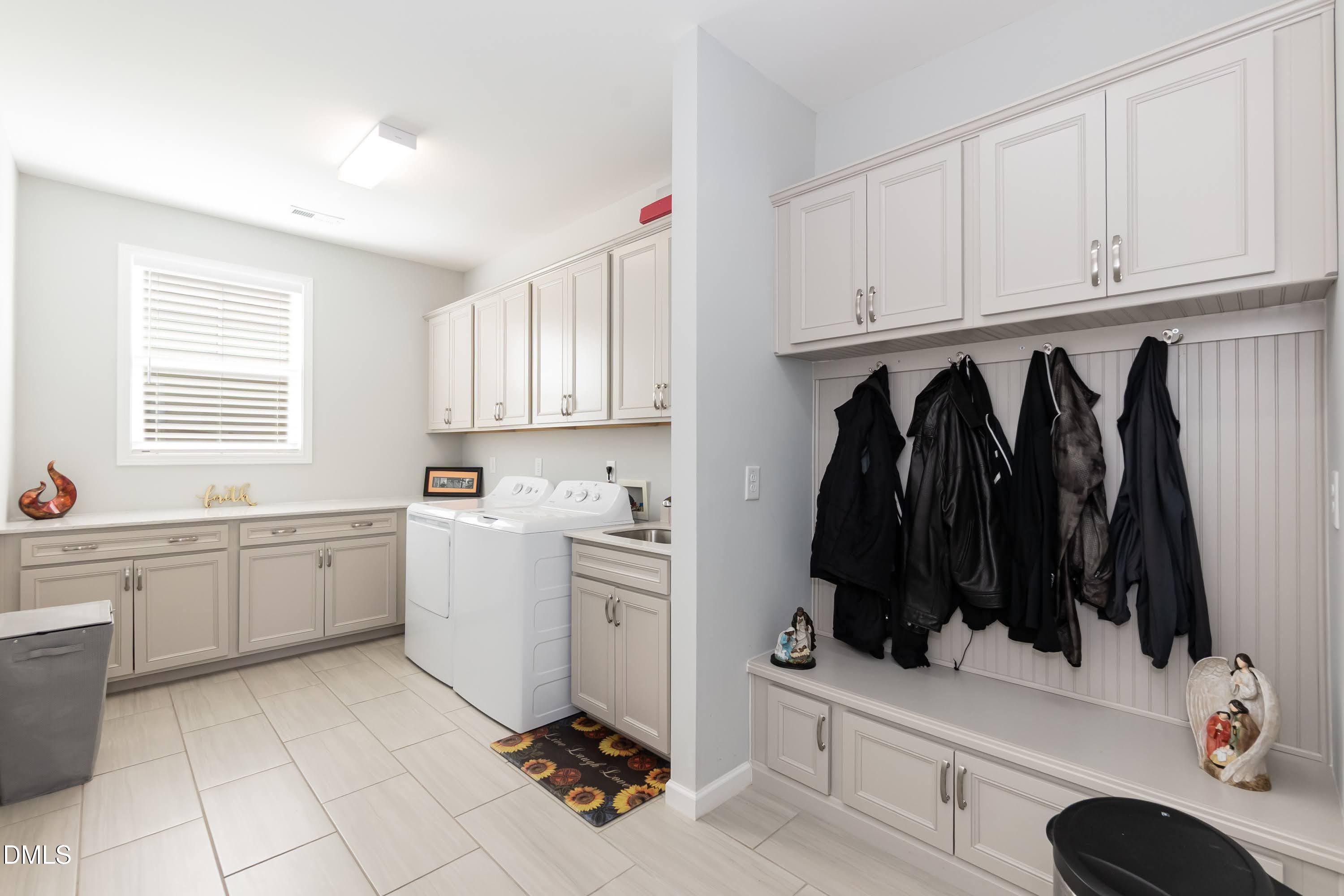 1009 Crescent Moon Court Durham, NC 27712 - Photo 24 of 57 Laundry Room