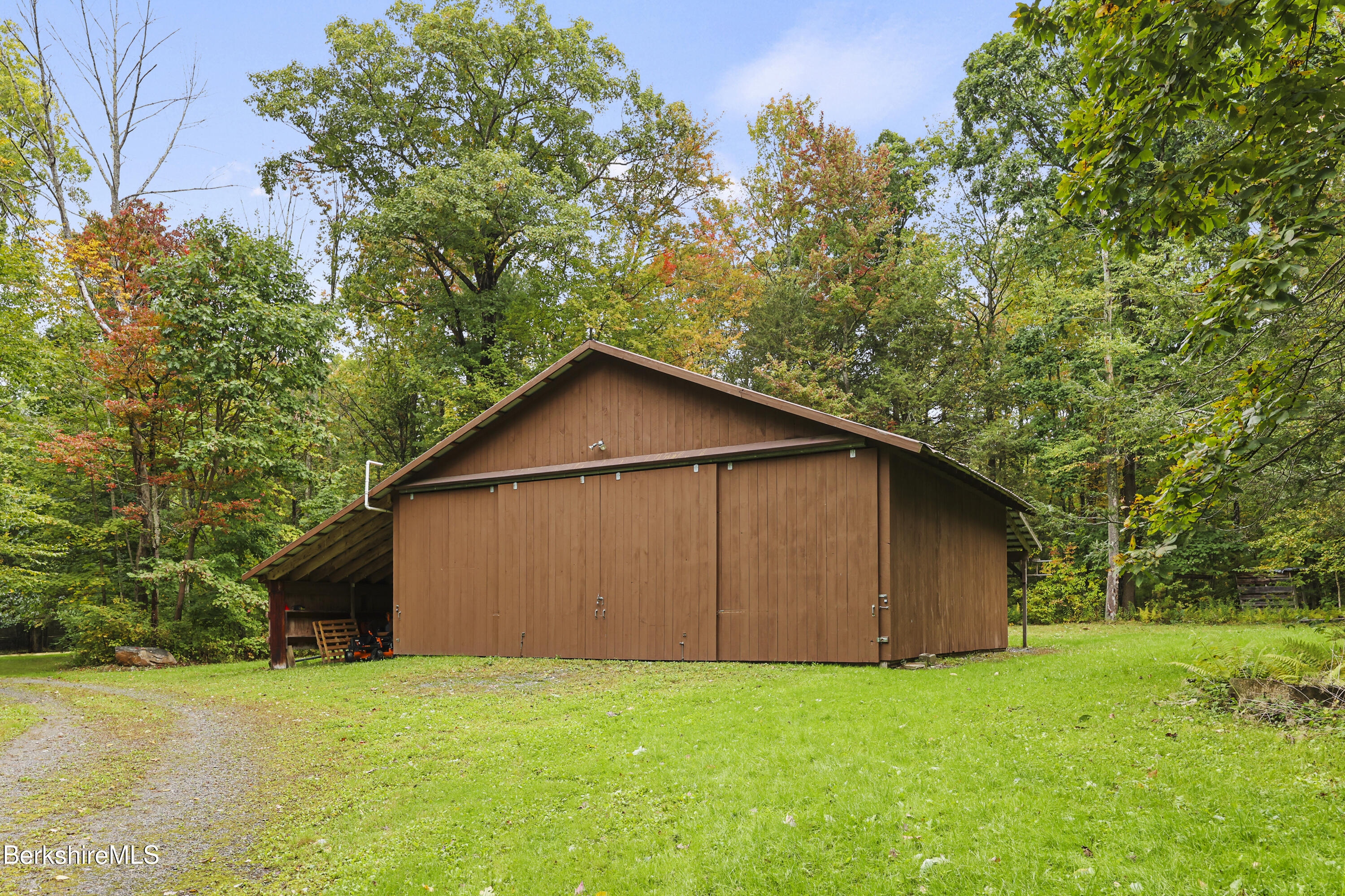 525 Rote Hill Road Sheffield, MA 01257 - Photo 55 of 62 505 Barn