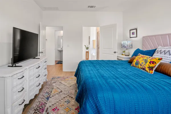 $395,000 | 430 Buenos Aires, Kyle, TX 78640