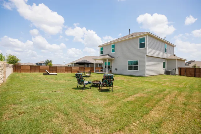 $399,000 | 430 Buenos Aires, Kyle, TX 78640
