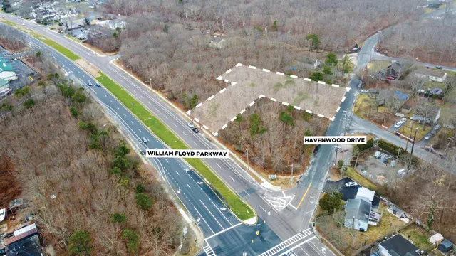 $220,000 | 8-11 William Floyd Parkway, Mastic, NY 11950