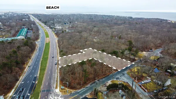 $220,000 | 8-11 William Floyd Parkway, Mastic, NY 11950