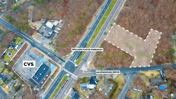 $220,000 | 8-11 William Floyd Parkway, Mastic, NY 11950