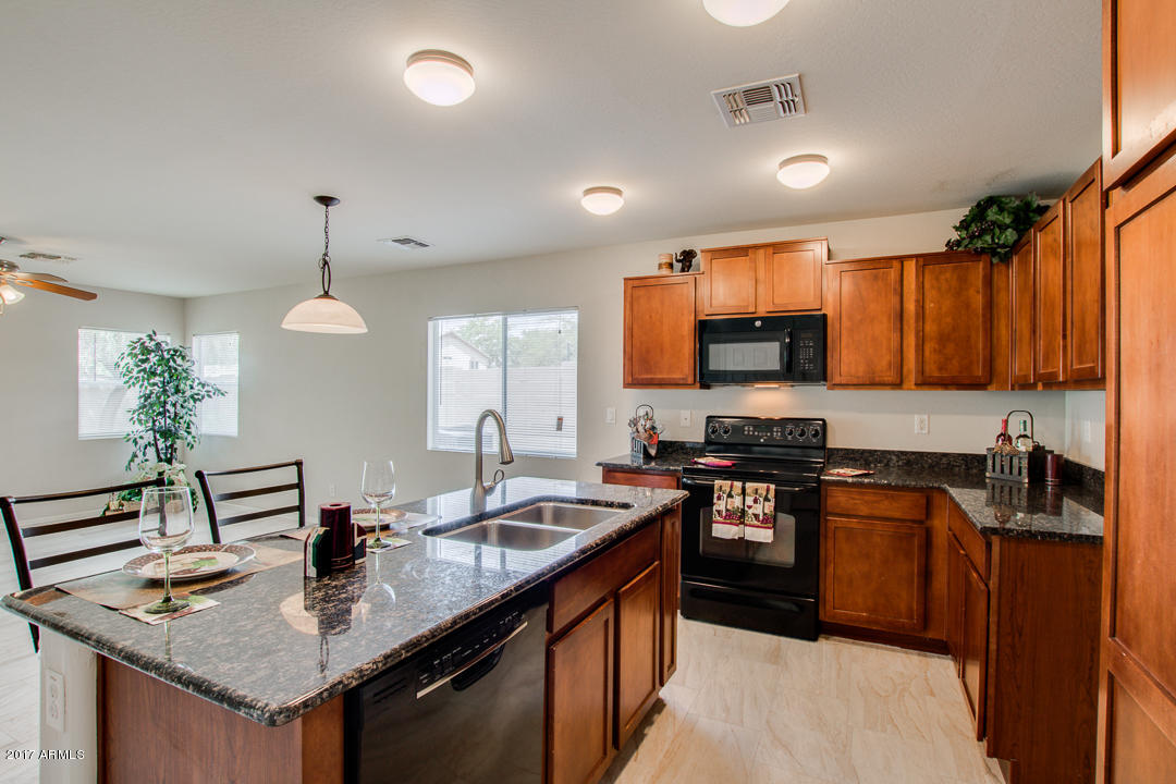 4907 East Silverbell Road San Tan Valley, AZ 85143 - Photo 2 of 49 07-Silberbell