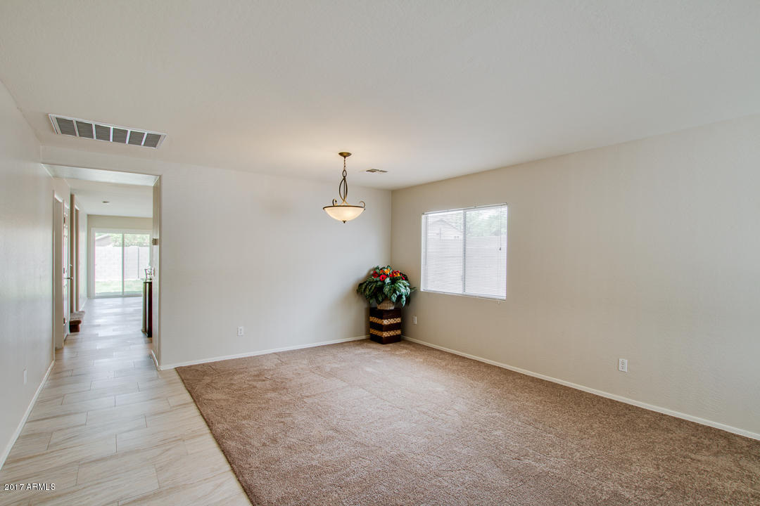 4907 East Silverbell Road San Tan Valley, AZ 85143 - Photo 21 of 49 05-Silberbell