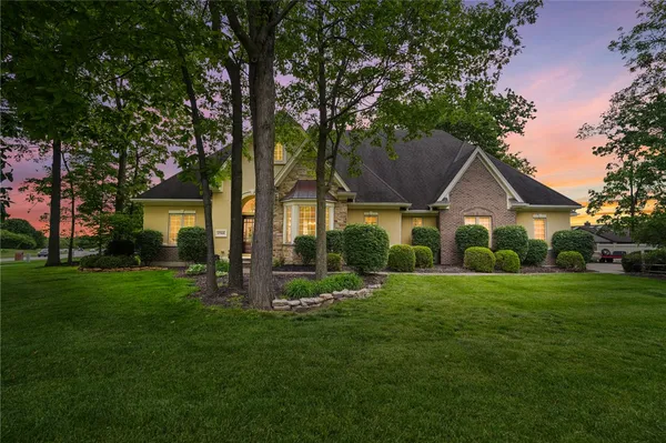$679,900 | 1745 Haley Drive, Dayton, OH 45458