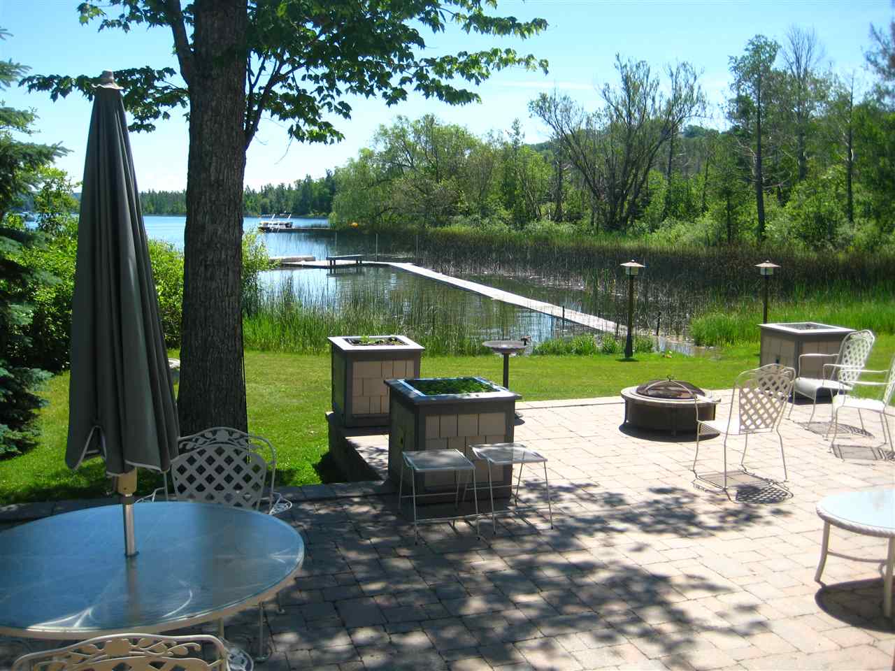 541 West Traverse Lake Road Maple City, MI 49664 - Photo 4 of 46 1879262-3.JPG