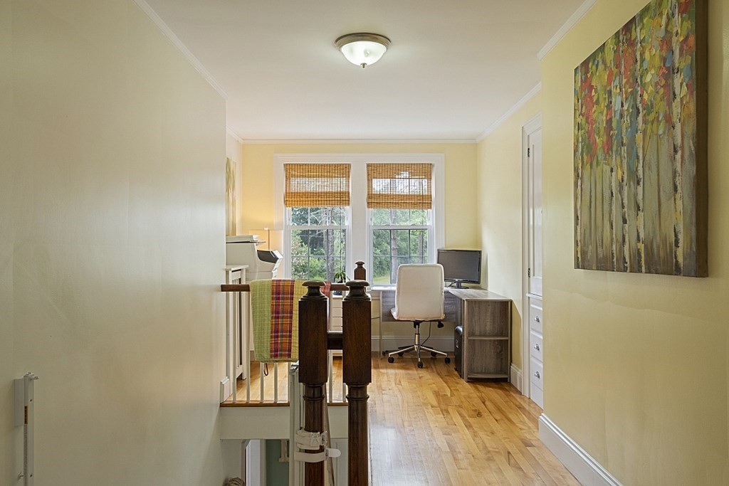 9 Cross Street Gardner, MA 01440 - Photo 18 of 34