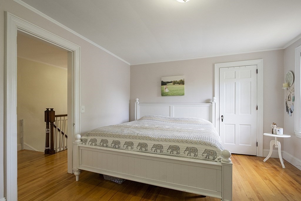 9 Cross Street Gardner, MA 01440 - Photo 23 of 34