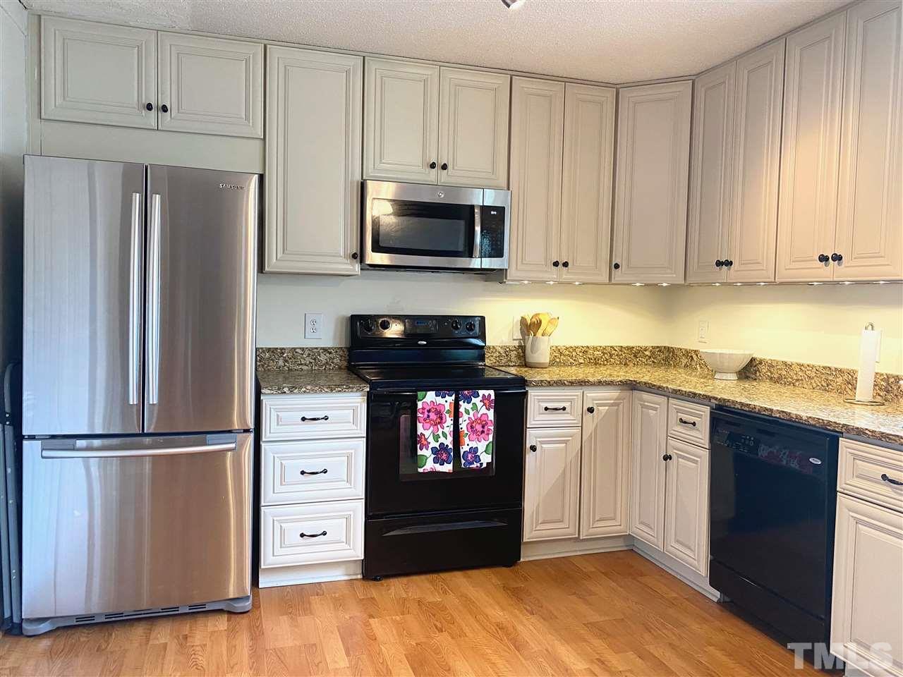 6546 English Oaks Drive Raleigh, NC 27615 - Photo 2 of 11