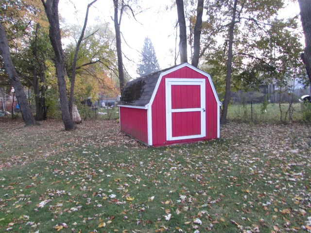 $158,000 | 172 North 25th Street, Battle Creek, MI 49015