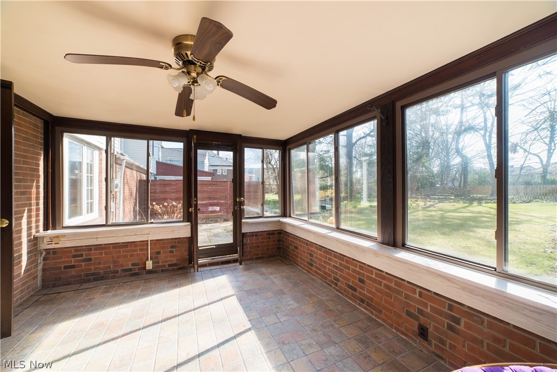 2402 Overlook Road Cleveland, OH 44106 - Photo 9 of 26