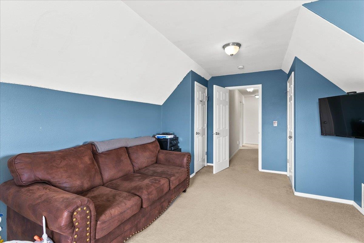 627 South Michigan Road Spokane Valley, WA 99016 - Photo 24 of 36