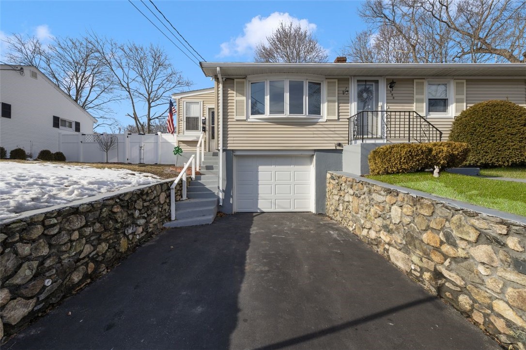 340 Dunlap Street Woonsocket, RI 02895 - Photo 31 of 32