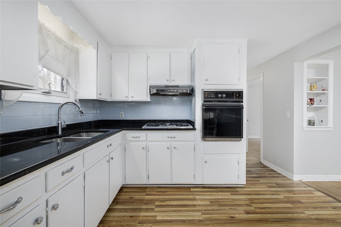 340 Dunlap Street Woonsocket, RI 02895 - Photo 4 of 32