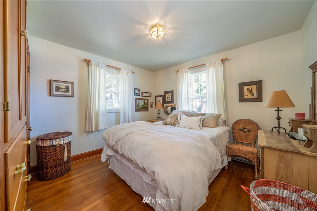 12670 South Lakeshore Road Chelan, WA 98816 - Photo 14 of 24 Gallery Image 14