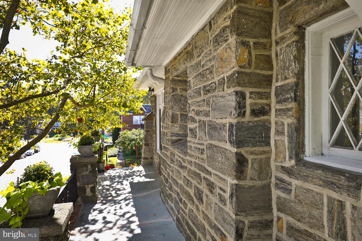 401 Glen Echo Road Philadelphia, PA 19119 - Photo 5 of 36