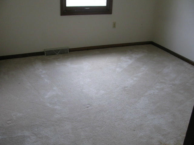 1227 Mountain Pass Road Blue Ridge, VA 24064 - Photo 5 of 8 a view of a small space