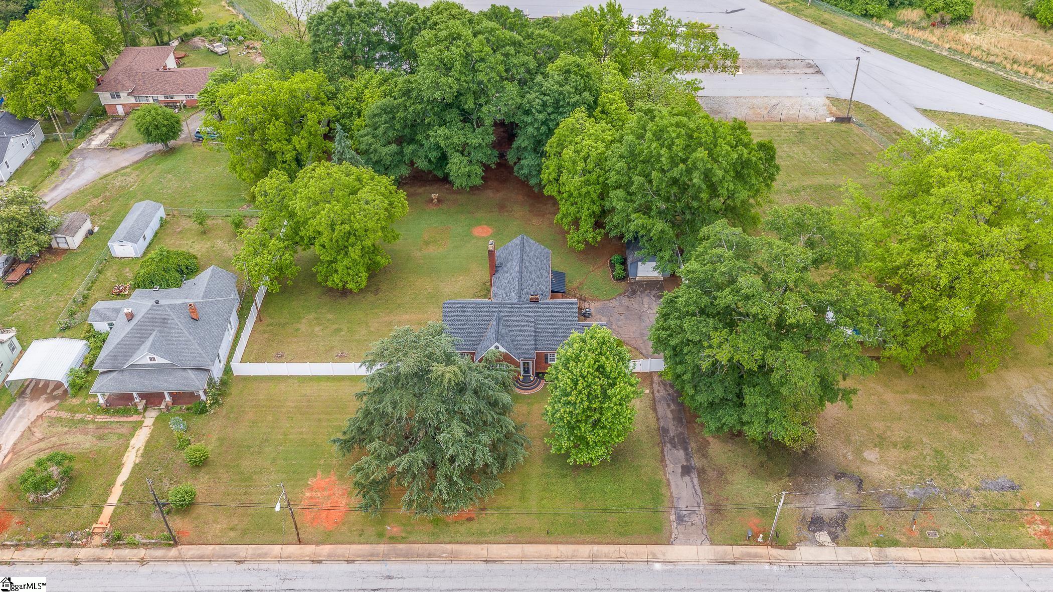709 West Main Street Pickens, SC 29671 - Photo 38 of 45 Gallery Image 38