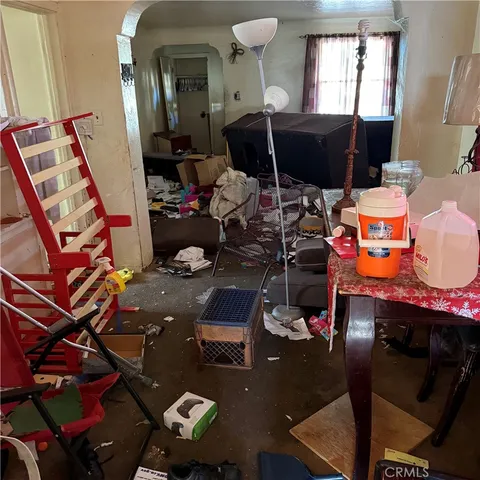 $149,900 | 124 West Fredricks Street, Barstow, CA 92311