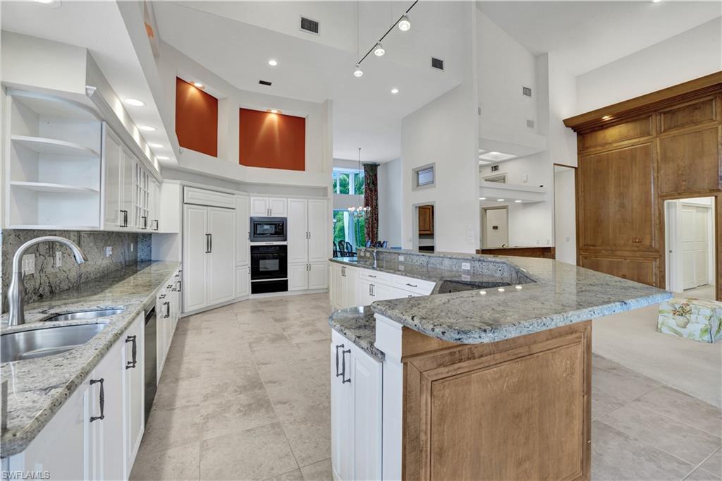 695 Ardmore Lane Naples, FL 34108 - Photo 25 of 50