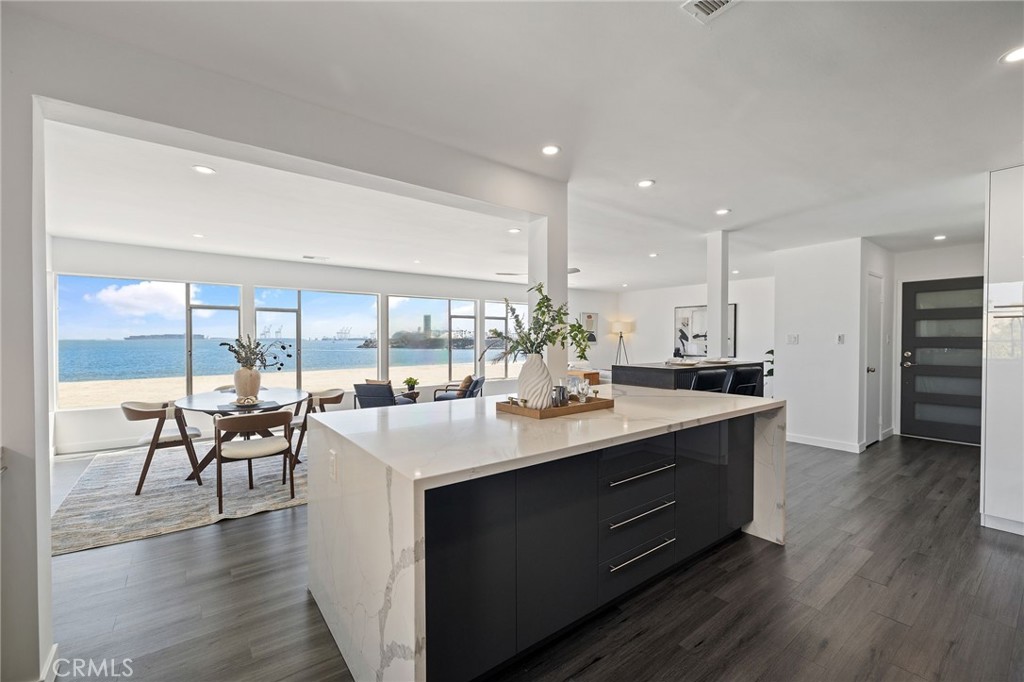 21 7th Place, Unit 408 Long Beach, CA 90802 - Photo 16 of 41