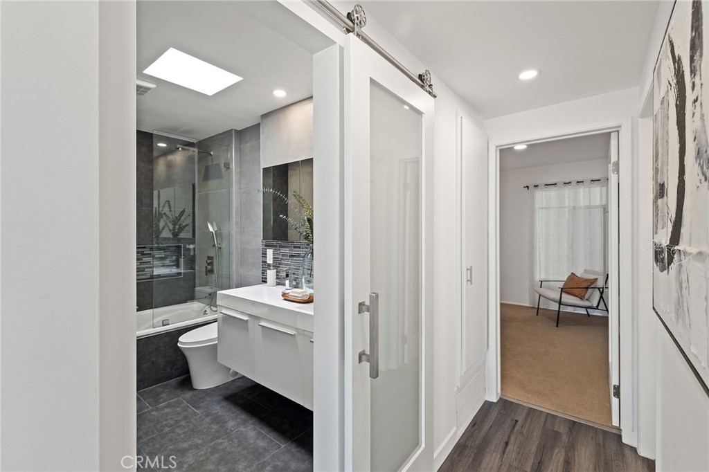 21 7th Place, Unit 408 Long Beach, CA 90802 - Photo 24 of 41