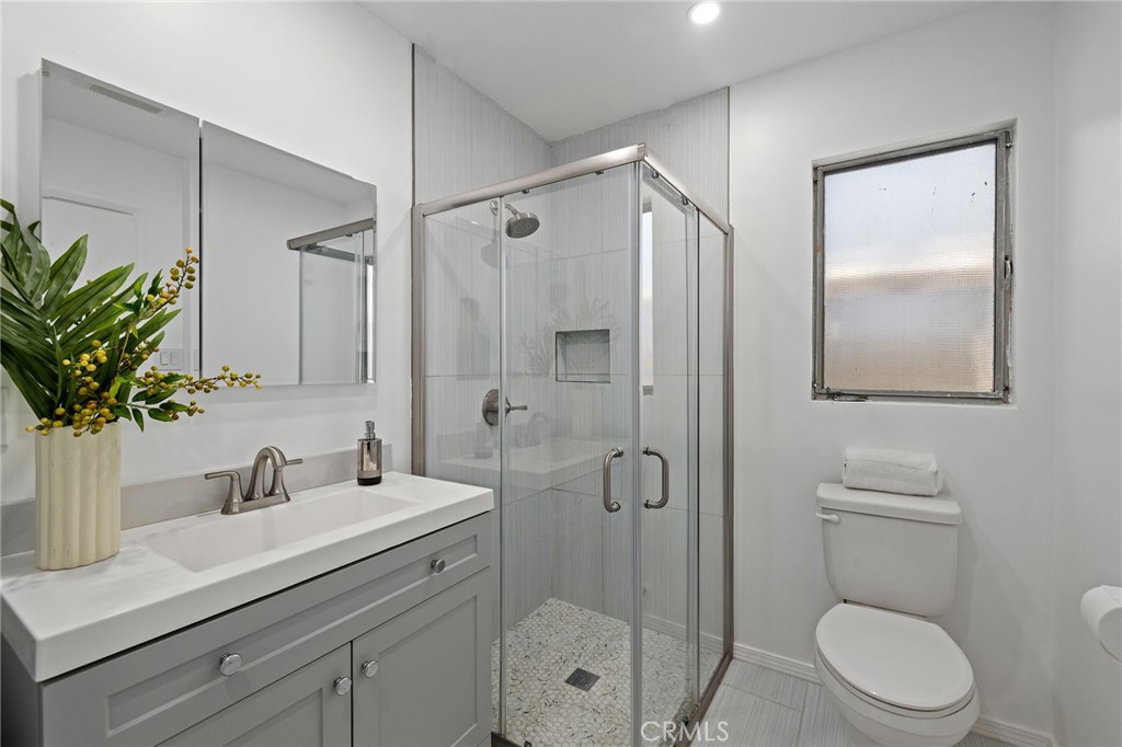 21 7th Place, Unit 408 Long Beach, CA 90802 - Photo 32 of 41