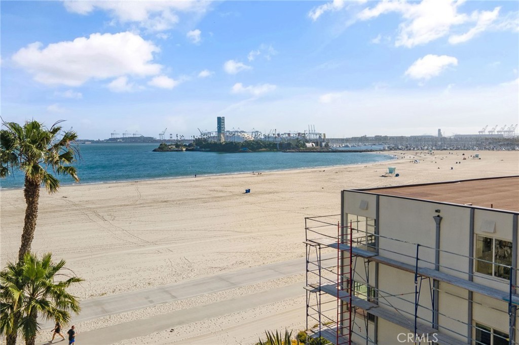 21 7th Place, Unit 408 Long Beach, CA 90802 - Photo 37 of 41
