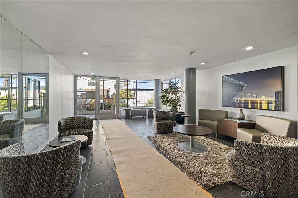 21 7th Place, Unit 408 Long Beach, CA 90802 - Photo 40 of 41