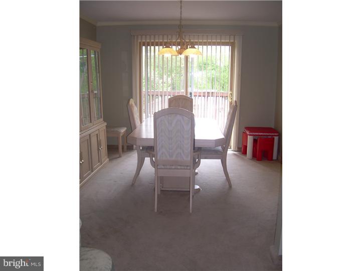 1518 Steel Road Havertown, PA 19083 - Photo 6 of 11