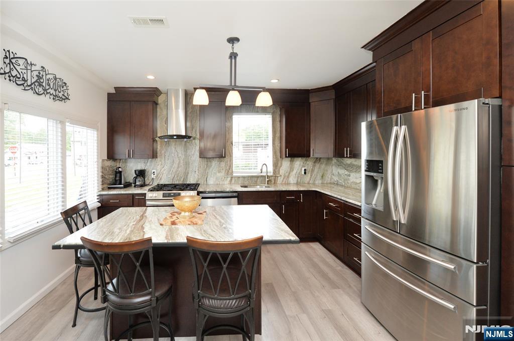 59 Hahn Avenue Rochelle Park, NJ 07662 - Photo 12 of 38