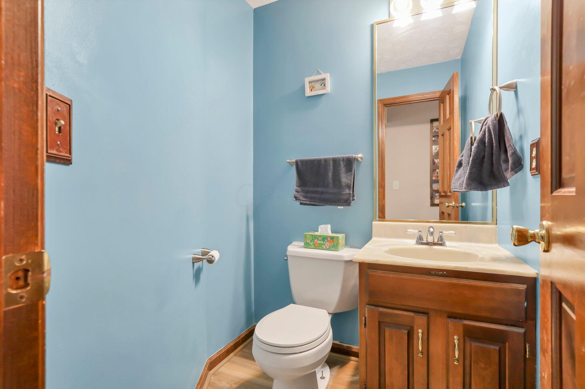7176 Darby Road Circleville, OH 43113 - Photo 18 of 45 Entry Level Half Bathroom
