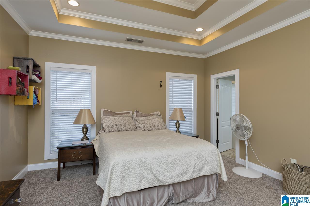 1102 Weybridge Road Pelham, AL 35124 - Photo 11 of 27