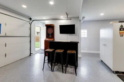 $699,000 | 836 South Ashland Avenue, La Grange, IL 60525