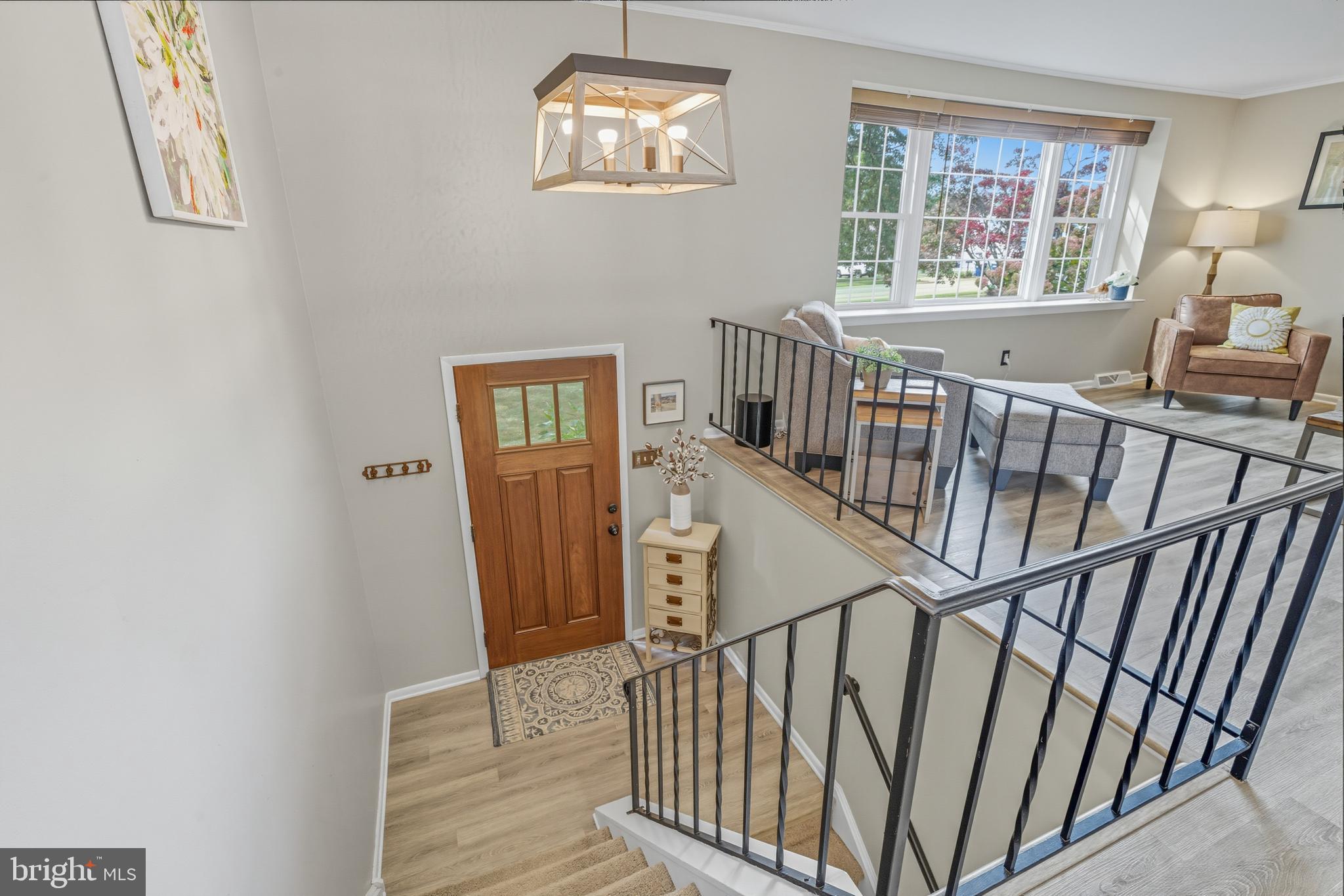 361 Devon Drive Exton, PA 19341 - Photo 6 of 35 Entryway