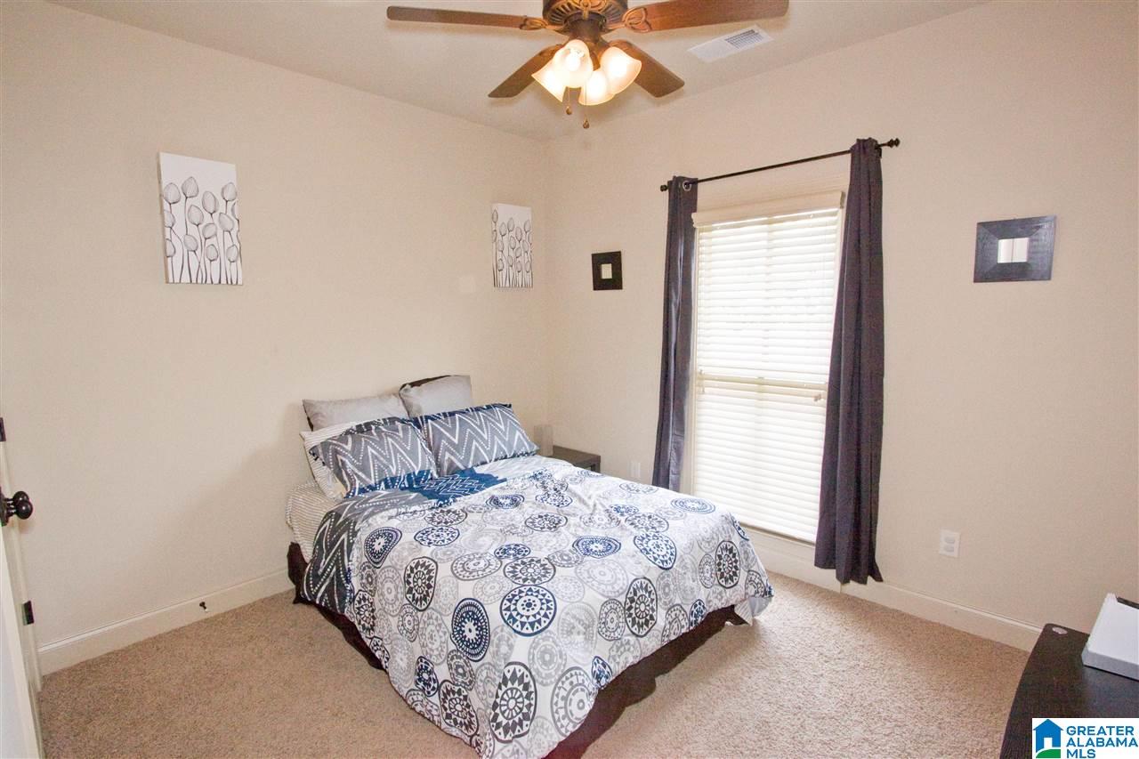 201 Dunrobin Cove Pelham, AL 35124 - Photo 18 of 27
