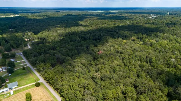 $460,000 | 0 Lemon Fregia Road, Hull, TX 77564