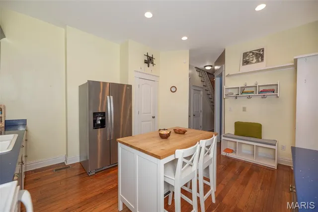 $345,000 | 3130 Nebraska Avenue, St. Louis, MO 63118