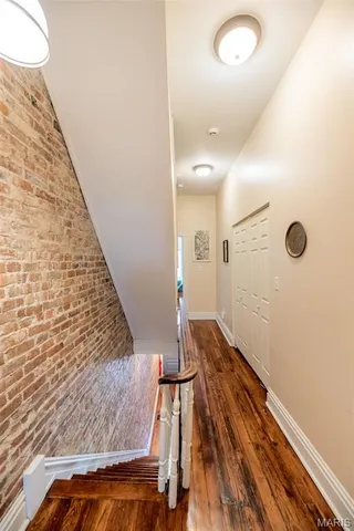 $345,000 | 3130 Nebraska Avenue, St. Louis, MO 63118