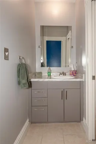 $345,000 | 3130 Nebraska Avenue, St. Louis, MO 63118