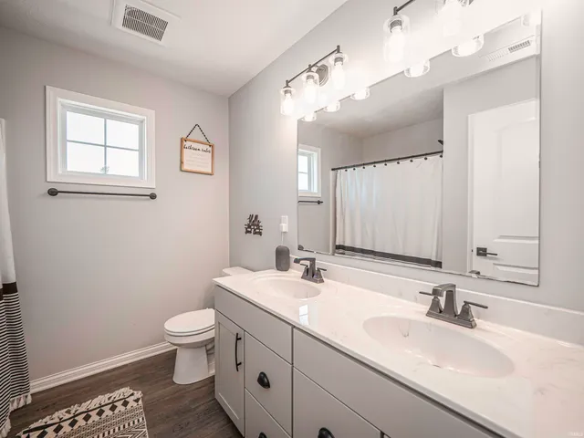 $398,000 | 11346 Naas Drive, Evansville, IN 47725