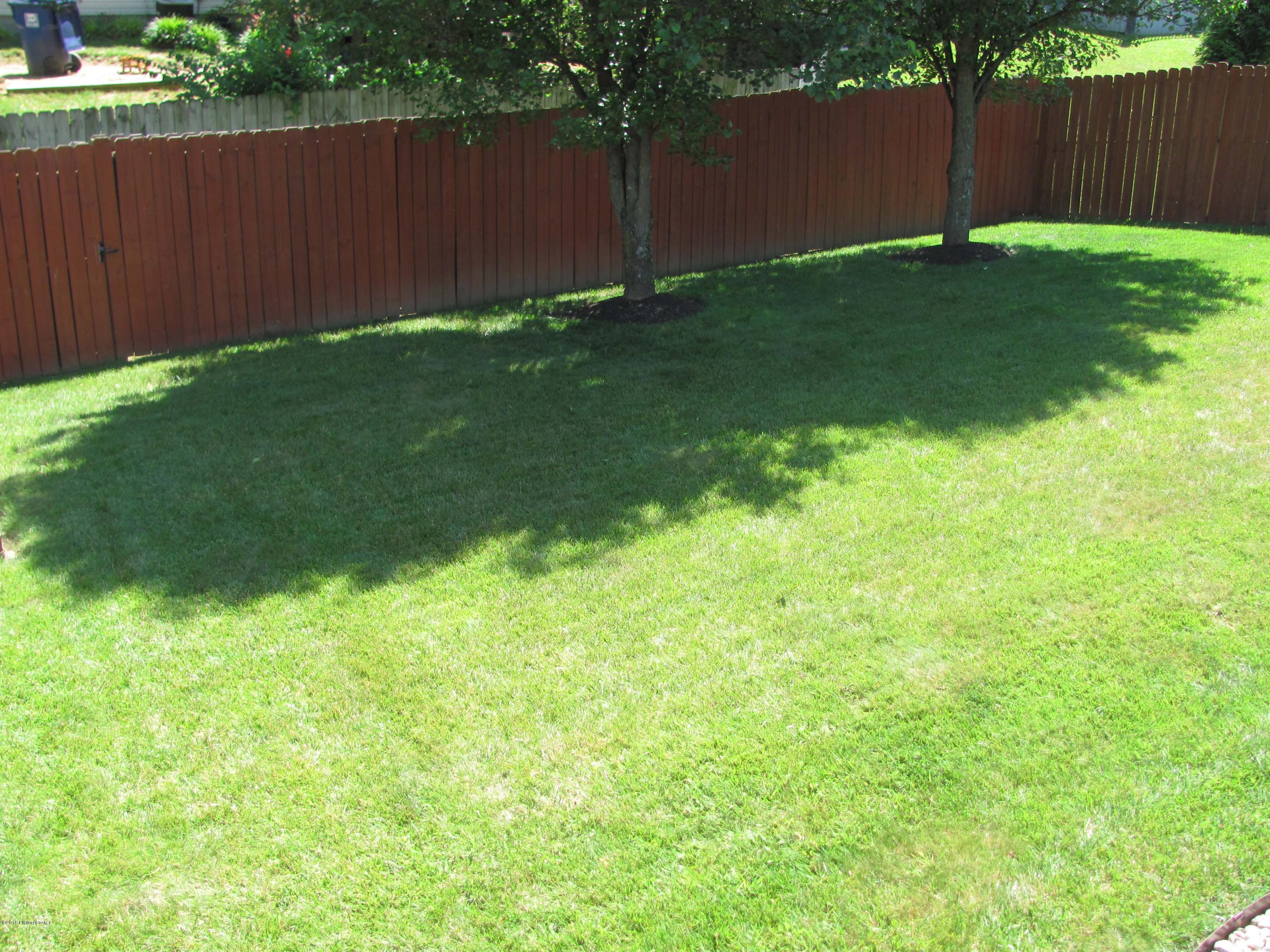 10010 Rimfire Road Louisville, KY 40291 - Photo 23 of 26 Shaded Backyard