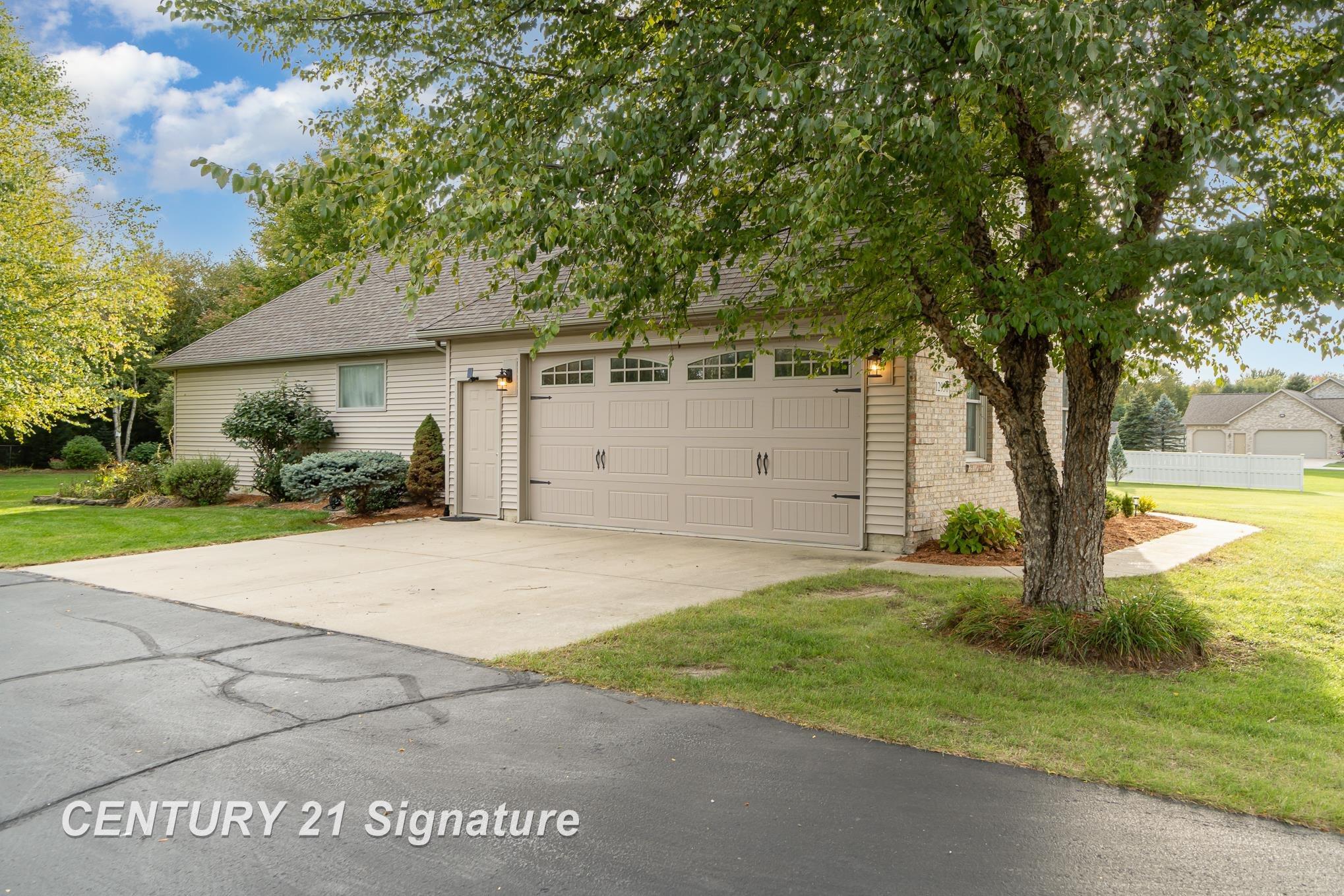 12930 Birch Run Road Birch Run, MI 48415 - Photo 39 of 42