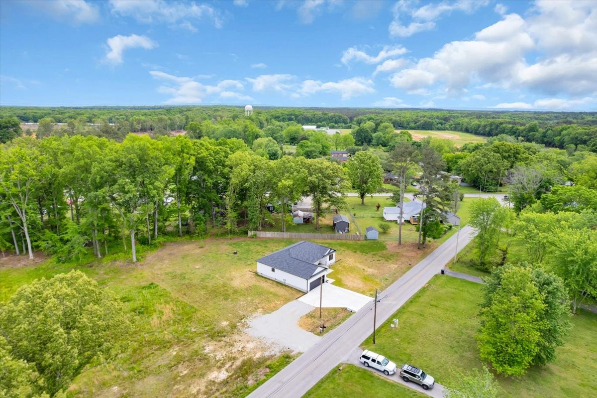 116 Carter Blake Road Tullahoma, TN 37388 - Photo 40 of 43 a view of a lake with a yard